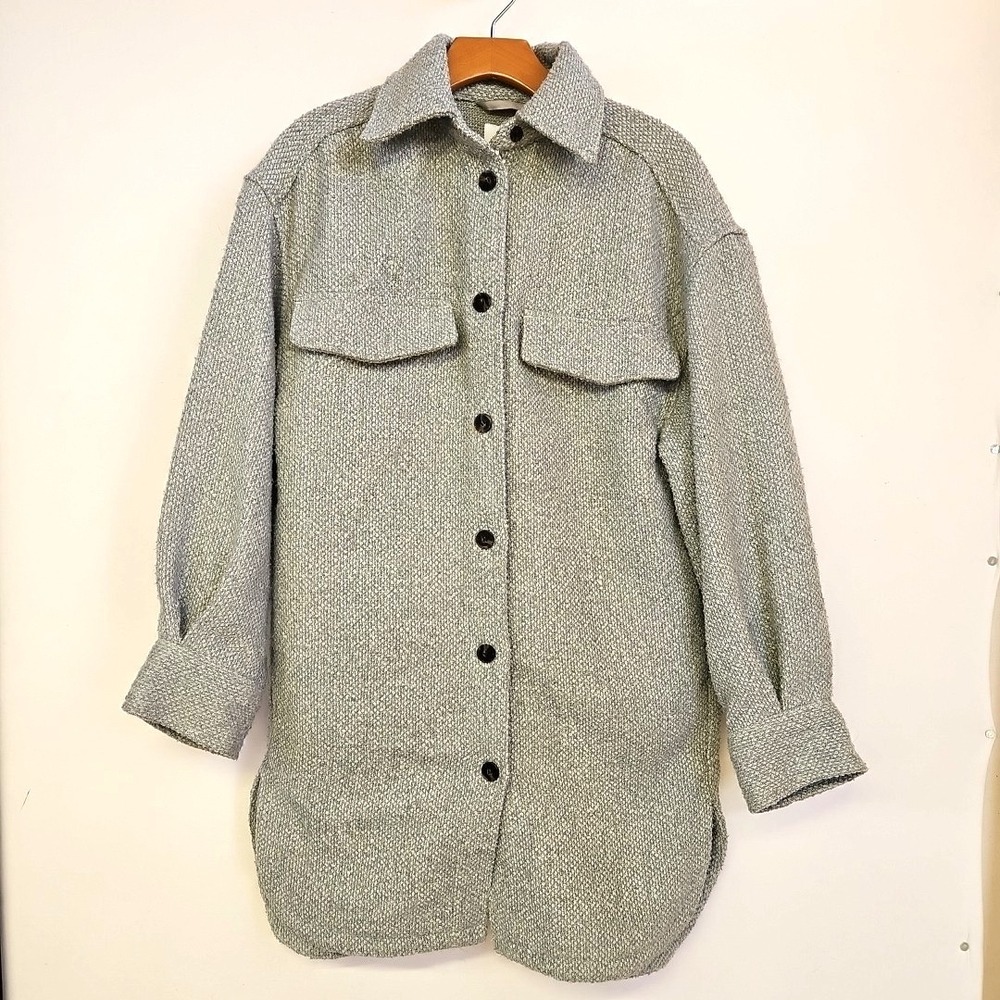 H&M Gray Button‎ Front Shacket Size XS Minimalist Staple Capsule Casual